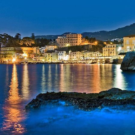 B&B Mamma Sorrento Holidays ภายนอก รูปภาพ