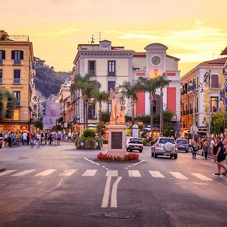 B&B Mamma Sorrento Holidays ภายนอก รูปภาพ