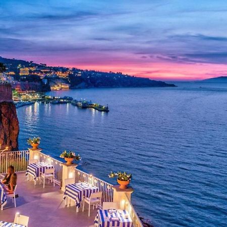 B&B Mamma Sorrento Holidays ภายนอก รูปภาพ