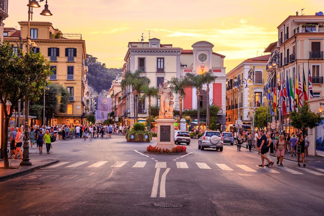 B&B Mamma Sorrento Holidays ภายนอก รูปภาพ